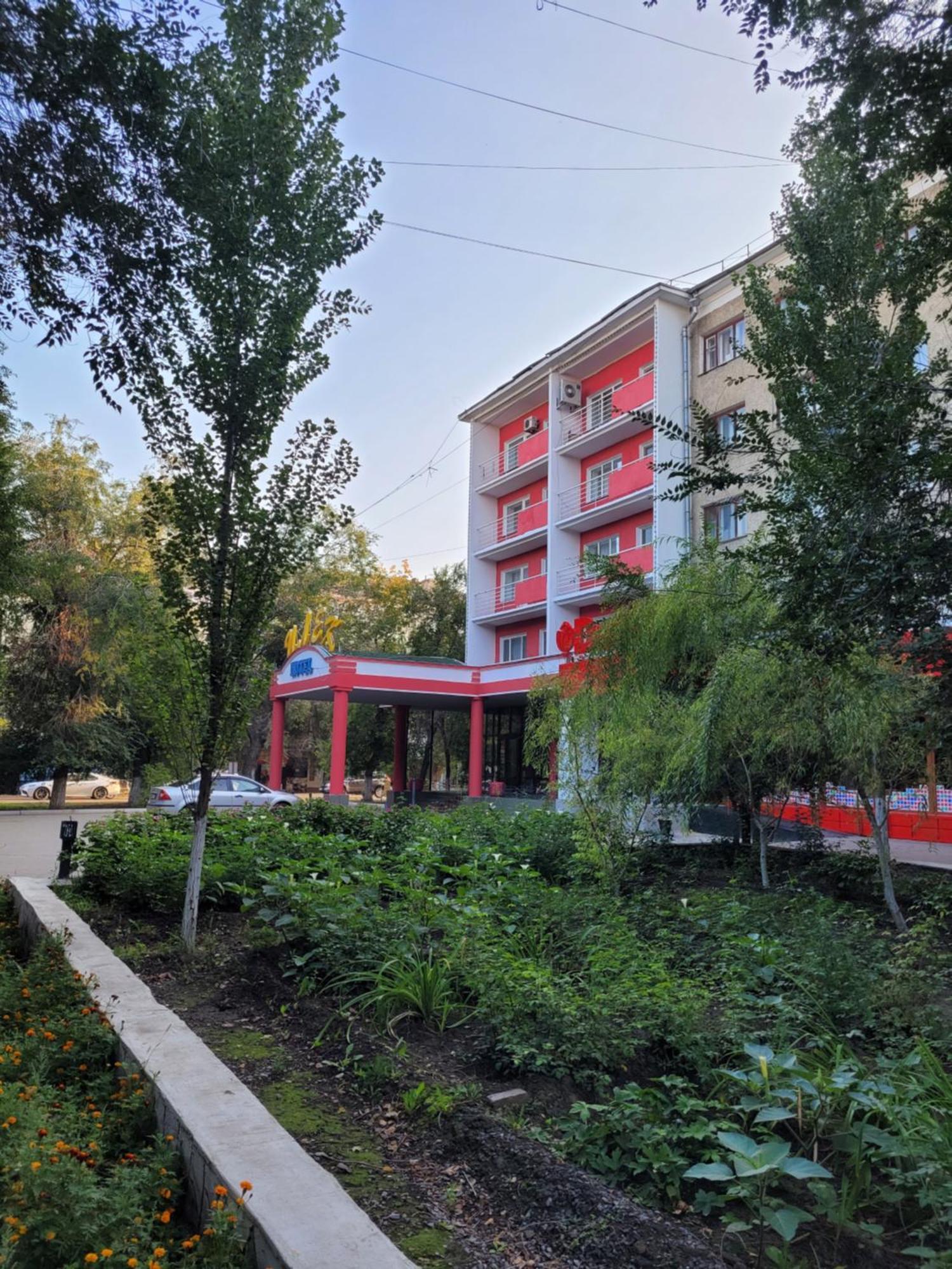 Ilek Hotel, Гостиница ИЛЕК Актобе Екстер'єр фото