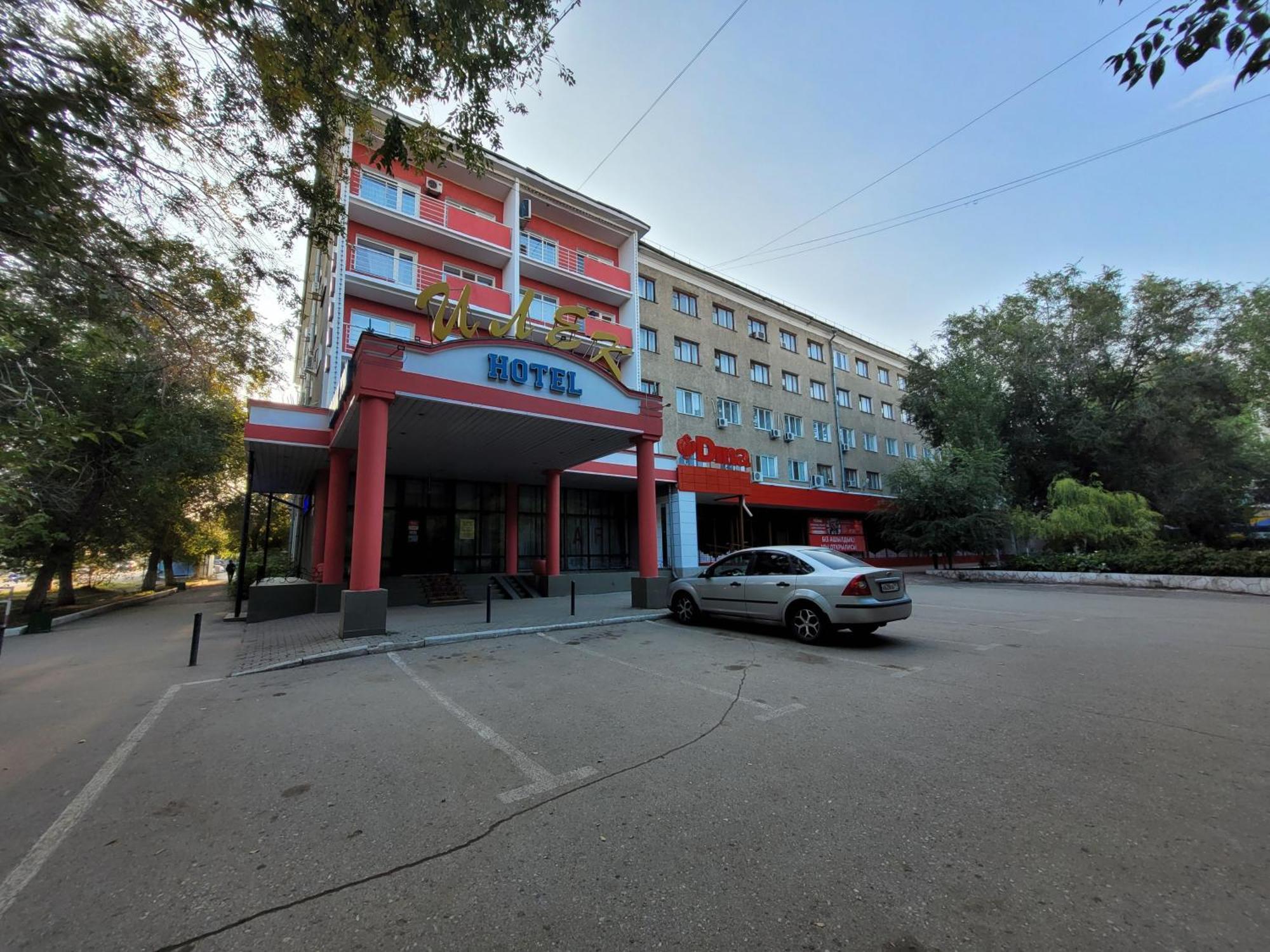 Ilek Hotel, Гостиница ИЛЕК Актобе Екстер'єр фото