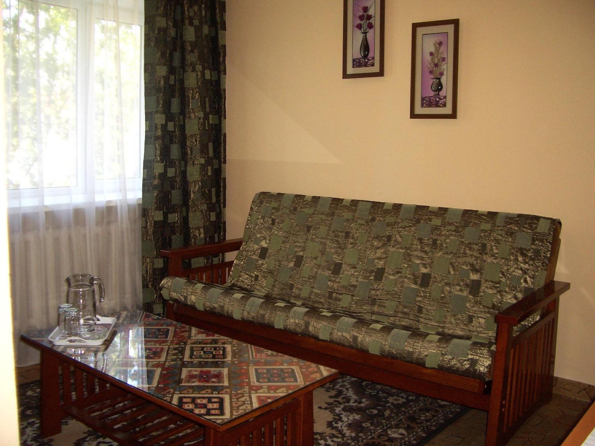 Ilek Hotel, Гостиница ИЛЕК Актобе Екстер'єр фото
