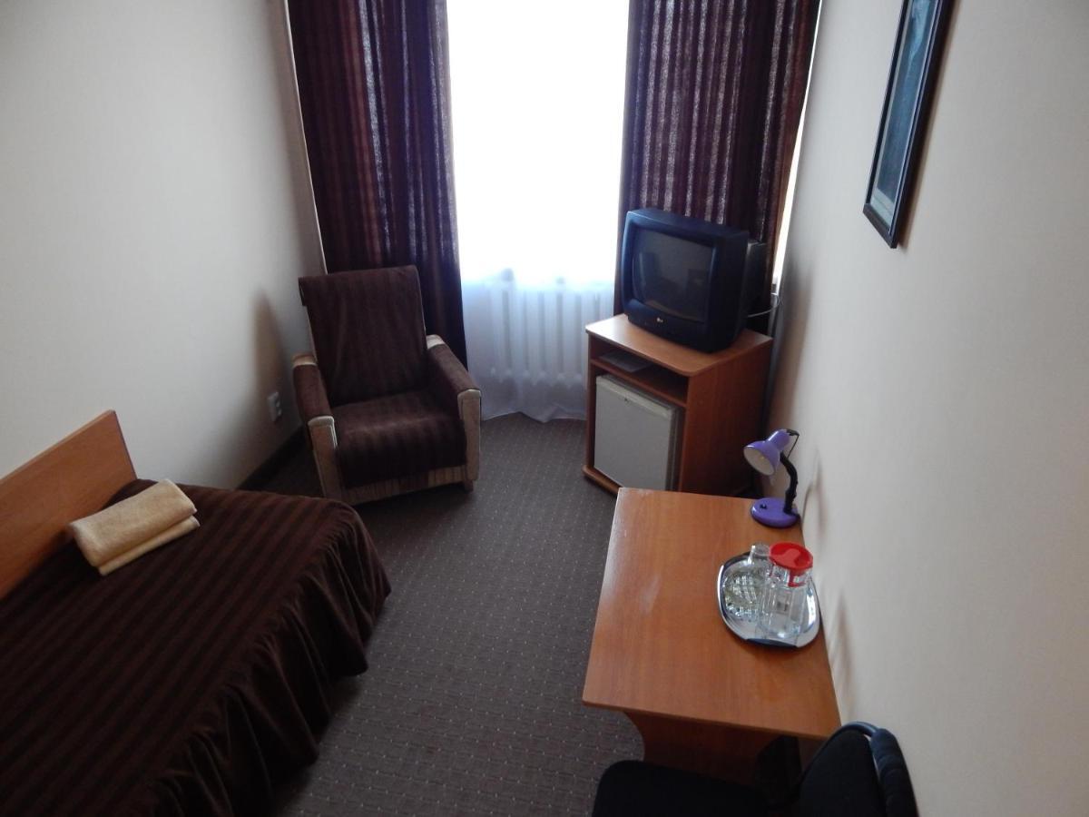 Ilek Hotel, Гостиница ИЛЕК Актобе Екстер'єр фото